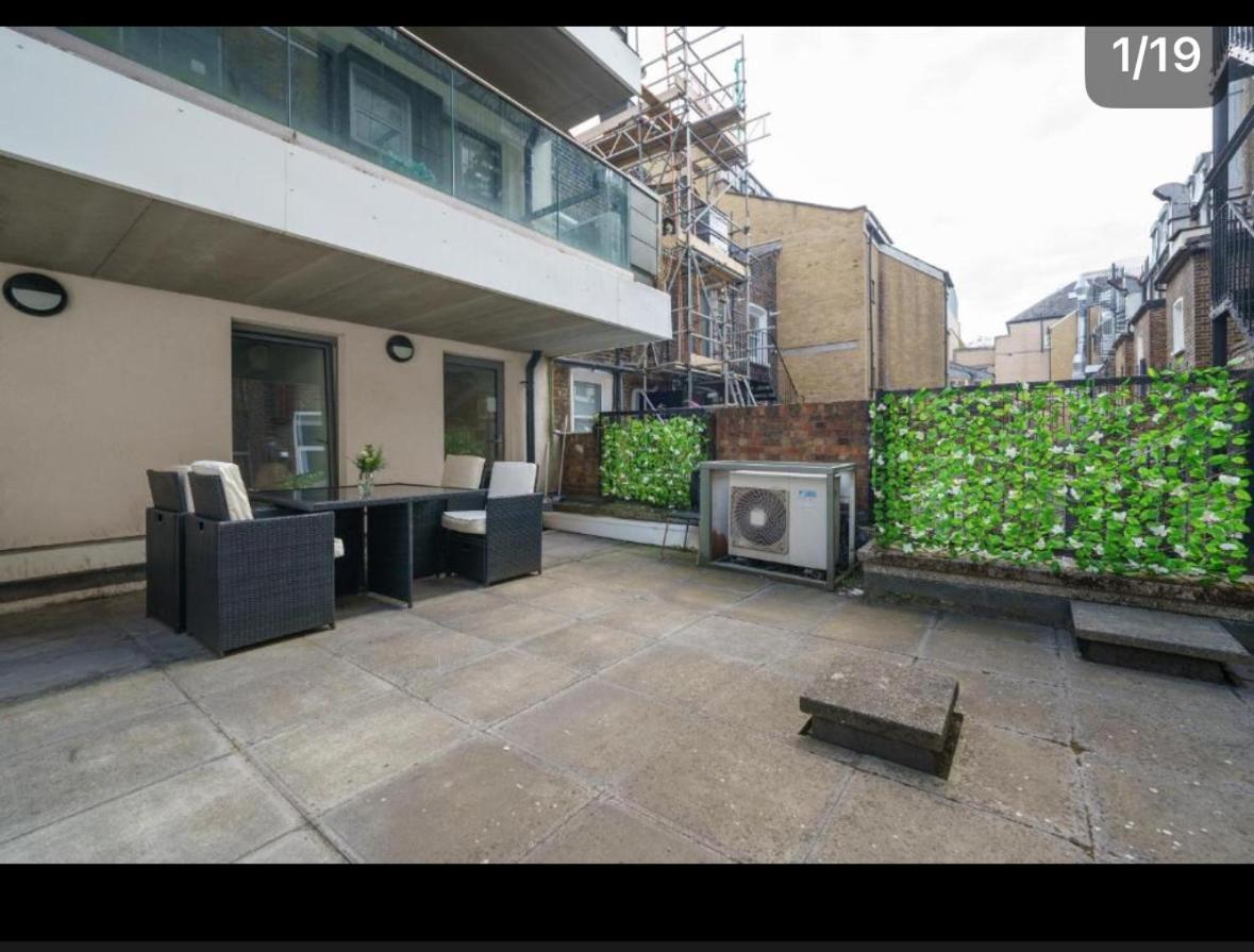 Modern 3 Bed 2 Bath Apartment Hyde Park Londra Esterno foto